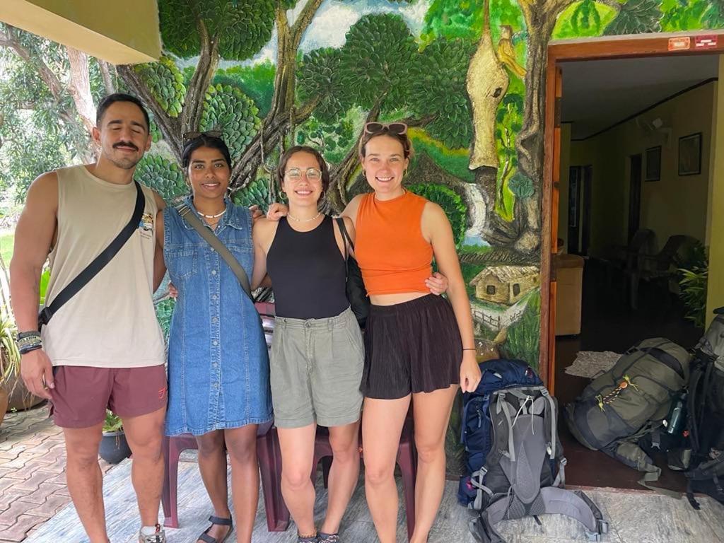 Olivia Homestay Anuradhapura Ngoại thất bức ảnh